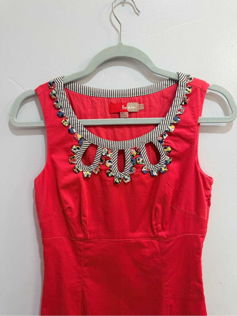 Boden Coral Pink Cotton Shift Dress with Cutout Neckline Striped Floral Trim 2 - Picture 4 of 16